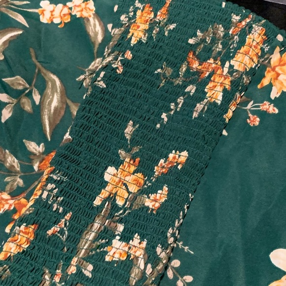 🌺 Mine Green Floral Off the Shoulder Button Up Shirt - Picture 6 of 7